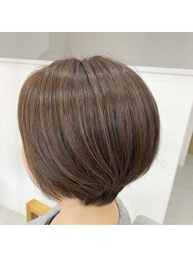 シピ(Chipie) ナチュラルショートボブ