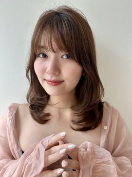 バイオレット 横浜店(Violet) ぱっつん前髪韓国レイヤーカット鎖骨ミディマロンベージュKA-26