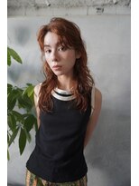 シス(sisu)&nbsp;ウェーブヘア