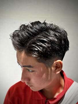 ヒロギンザ 大阪本店(HIRO GINZA) 七三分け長め