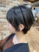 ヴィサージュクルー(VISAGE crew)&nbsp;程よくハイライトの活きたショートデザイン！