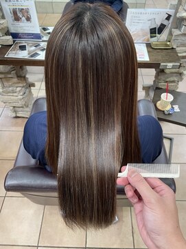 リー 甲子園(Lee) 髪質改善カラー ハイライトスタイル