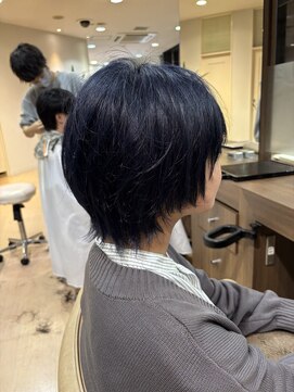ヘアサロン アウラ(hair salon aura) ウルフマッシュウルフブルーブラック