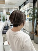 夏の白髪ぼかしハイライト　大人ショート　髪質改善