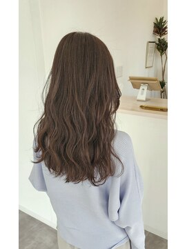 ナッツ(Nut's) スモーキーグレージュ