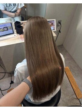 ソヨン 心斎橋店(SOYON) ミルクティーベージュ