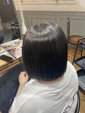 エレン 新百合ヶ丘店(ELEN) 艶髪ストレートボブ
