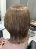脱白髪染め×外はねレイヤー