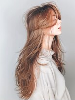 ラベストクズハ(LOVEST KUZUHA)&nbsp;ロングレイヤー/艶髪/韓国風ヘア/アッシュベージュ/大人ベージュ