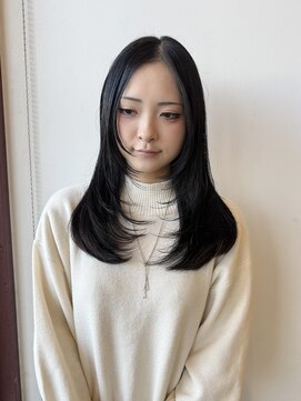 ルッツ(Lutz. hair design) 1/17 レイヤーカット【千代田彩夏】