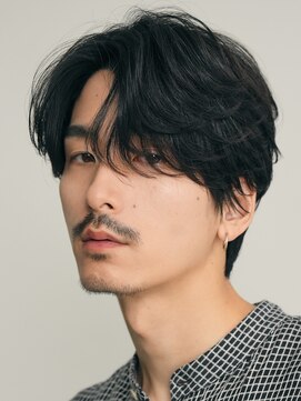 レタッチバイフィフス(RETOUCH by fifth) 原宿センターパートフェザーパーマツーブロックメンズパーマ眉毛