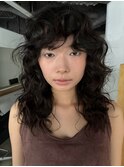 ロングパーマ　スパイラルパーマ　ミディアムレイヤー