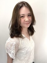 ホットリップ(HOT LIP)&nbsp;自然な抜け感スタイル♪