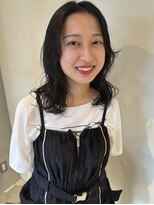 リベラル(liberal) かきあげ ミディアムパーマ ゆるふわウェーブ【20代/30代/40代】