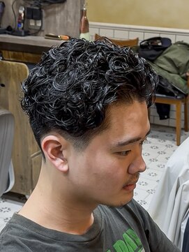 グルーマーズトウキョウ(GROOMER/S TOKYO) men's/メンズ/スペインカール/ニュアンスパーマ/神保町