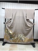 留袖 色T-９　￥13700～(着付料込み)