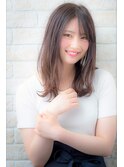 オリーブカラー＆ハイライトカラーの小顔セミウェットウェーブ
