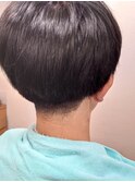 ツーブロックバーバーマッシュ ショート ビジネスマン 学生 黒髪