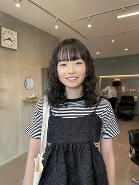 ナループロア ハチ(Nalu pu loa hachi) ハードパーマ/くるくるパーマ/ミディアムパーマ