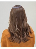 リズヘアー(RIZZ hair)&nbsp;ナチュラルミルクティー◯ダブルカラー_柳田佑樹