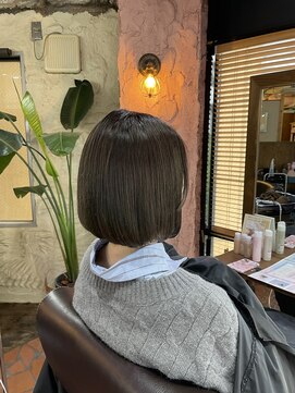 ロッソバイアルター 鎌取(ROSSO by aL-ter) 【グレージュカラー/イヤリングカラー/斜めバング】千葉香奈