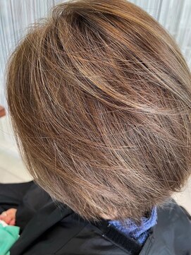 トゥルートラスト 和戸店(True Trust) おしゃれな大人のデザインカラー 脱白髪染め ハイライト