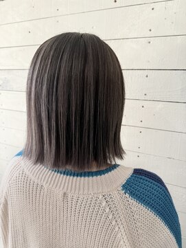 ルノン フィージュ(LUNON fieju) ハイライトカラー/ベージュカラー/切りっぱなしボブ