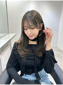 前髪ありくびれヘア夏アプリコットオレンジハイライトカラー