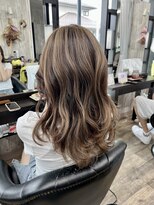 アバディブロス(Abadi Bros)&nbsp;バレイヤージュカラー×レイヤーカット