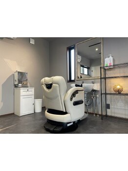 【完全予約制◇】1席のみのプライベート空間で、周りを気にせずリラックスできるSalonTimeをご提供。