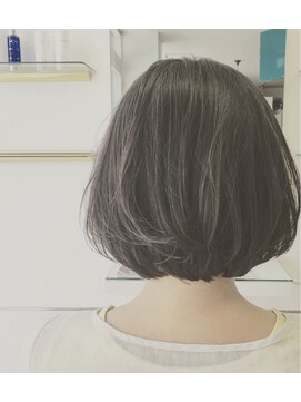 エアーズワーム 戸田公園店(airs warm) グラデーションボブ