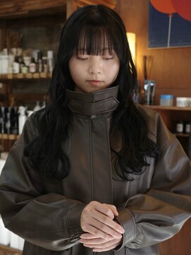 チャプター 問屋町(chapter) ケアカラー黒髪艶ロング顔まわりレイヤー