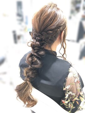 アドール オブ ヘアー ADORE OF HAIR 編みおろし