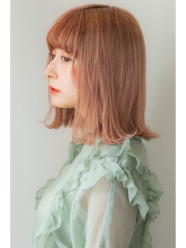 アリエッタ アザブ(ARIETTA AZABU) 外ハネボブ × ベビーピンク ハイトーン くすみピンク 小顔