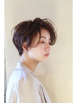 コリーナ(collina) 【collina代官山】kikuchi サイドパートのショートボブ C