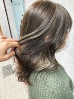 ノア(noa)&nbsp;ブリーチ無しWケアカラーでオリーブベージュ