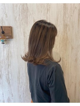 ルーエ(Ruhe) ナチュラルグレージュ