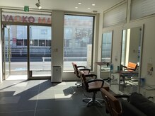 美容室 アリス(ALICE)の雰囲気（アットホームな雰囲気に満ちている空間。）