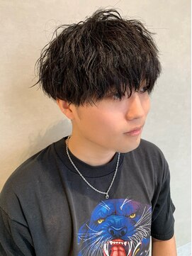 フンヌフンヌ セカンド インパクト(funnufunnu 2nd IMPACT) ゆるめ波巻きパーマ【北戸田】