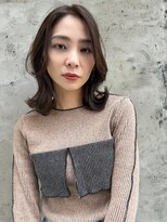 ソワリー 栄(THOiRY)&nbsp;● THOiRY女性らしい柔らかヘア似合わせ小顔ゆる巻きロング