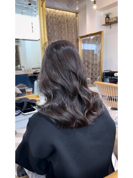 ロンドアベニール 北千住(Lond avenir) レイヤーカット 髪質改善 顔周り前髪 ブリーチなし 北千住