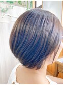 ショートボブ