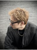 短髪男子/スパイキーショート