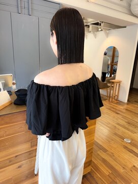 シロ(siro) 切りっぱなしヘイリーボブ