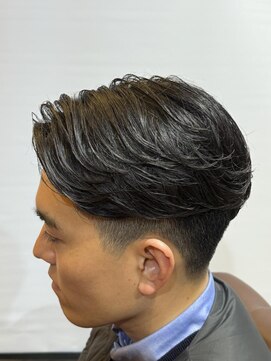 ヘアモード キクチ 銀座店 メンズナチュラルパーマ