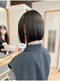 小顔タッセルボブ×ぱつっとボブ[美髪/縮毛矯正/丸型卵型]