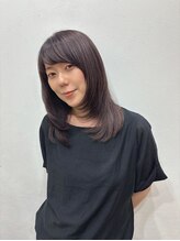 アクルヘアーバイテソロ(AKUR hair by tesoro) ミディアムレイヤー