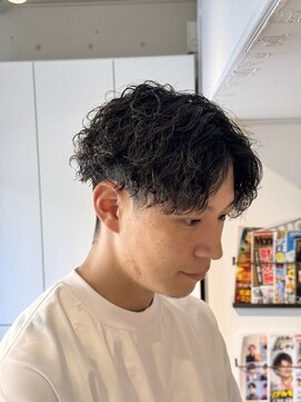 リンカラン トロワ(LINGKARAN Trois) 波巻きスパイラルパーマ