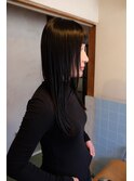 ロングレイヤー × 顔周りレイヤー × ぱっつん前髪