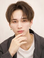 ルーシー 渋谷(LUCEY)&nbsp;センターパートフェザーパーマシャドウパーマメンズパーマ